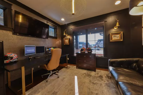 18551 Idlewind CT, Westfield, IN 46074