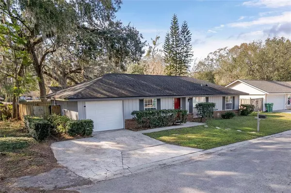 702 BRIARWOOD DR, Winter Springs, FL 32708