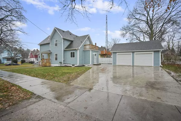 403 Harwood Street, Jackson, MI 49203