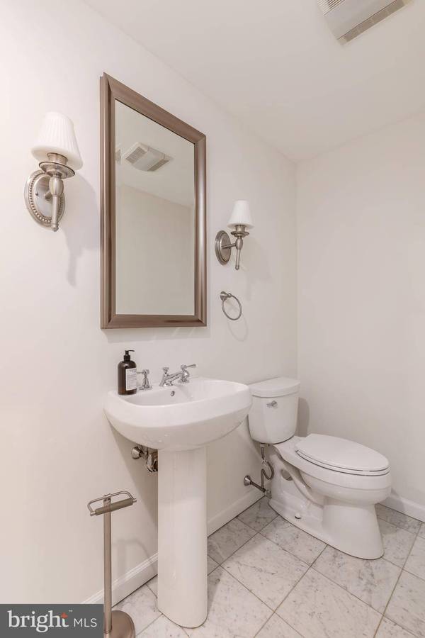 1811 CHESTNUT ST #707, Philadelphia, PA 19103