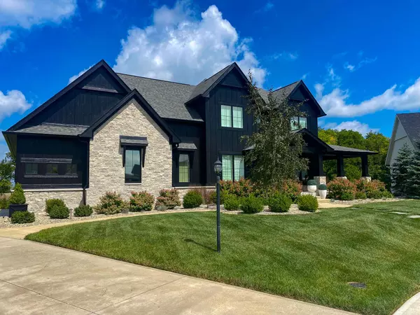 18551 Idlewind CT, Westfield, IN 46074