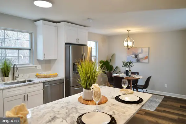 13 WATKINS GLEN CT, Cockeysville, MD 21030