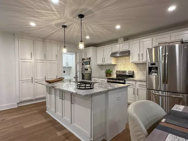 3336 Breckenridge DR, Indianapolis, IN 46228