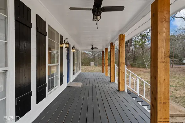 10186 Rabbit Ridge, Keithville, LA 71047