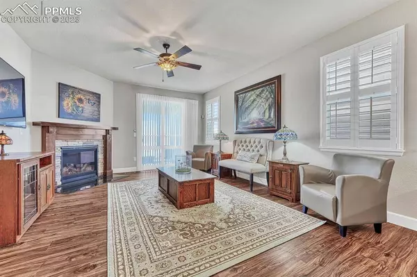 2158 Peralta LOOP, Castle Rock, CO 80104