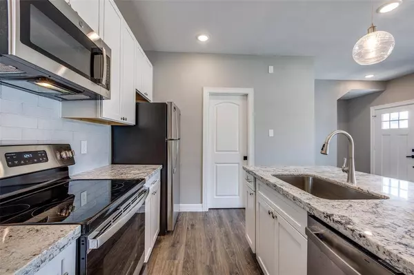 5262 Ella #707, Houston, TX 77018