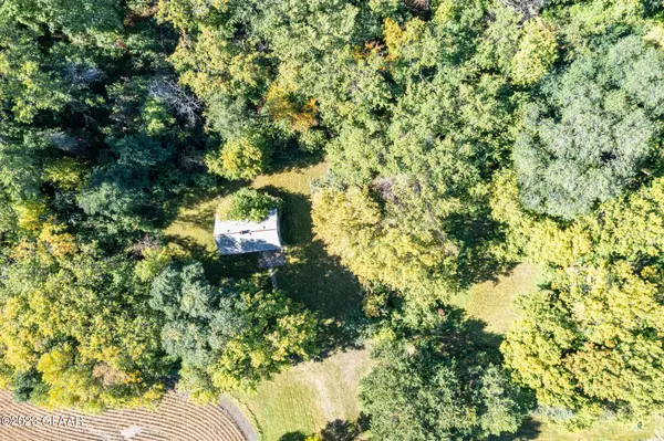 437 7TH Street NE, Reynolds, ND 58275