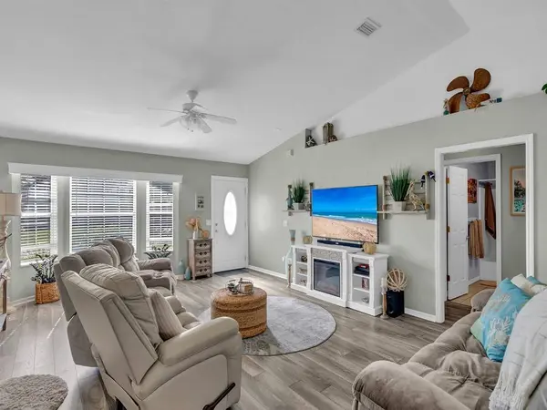 872 Jordan AVE, Sebastian, FL 32958