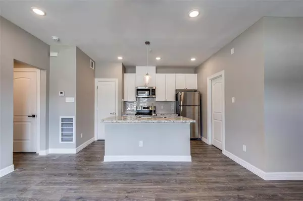 5262 Ella #707, Houston, TX 77018