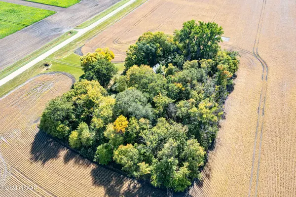 437 7TH Street NE, Reynolds, ND 58275