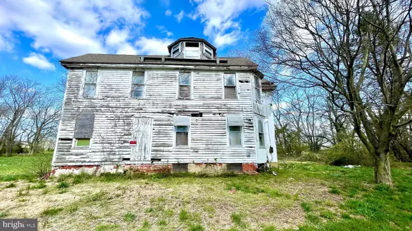 138 JEFFERSON RD, Elmer, NJ 08318