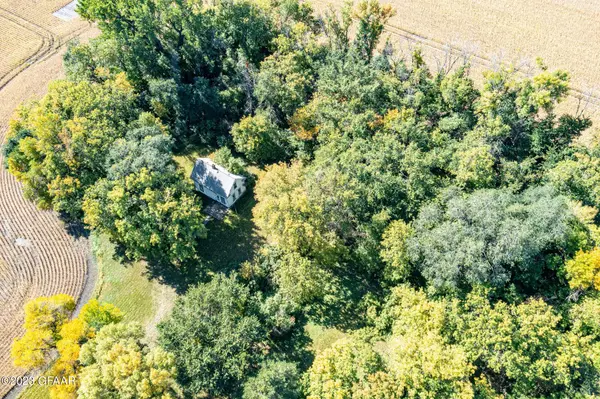 437 7TH Street NE, Reynolds, ND 58275