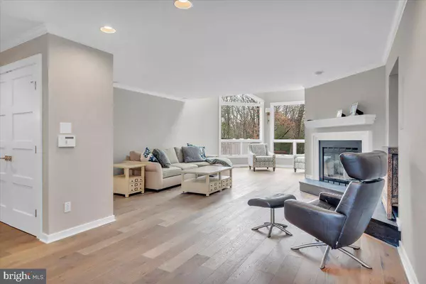 9 EDELWEISS LN, Voorhees, NJ 08043