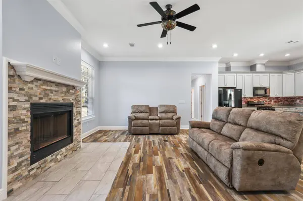 7390 Dunwalt Rd, Pensacola, FL 32526