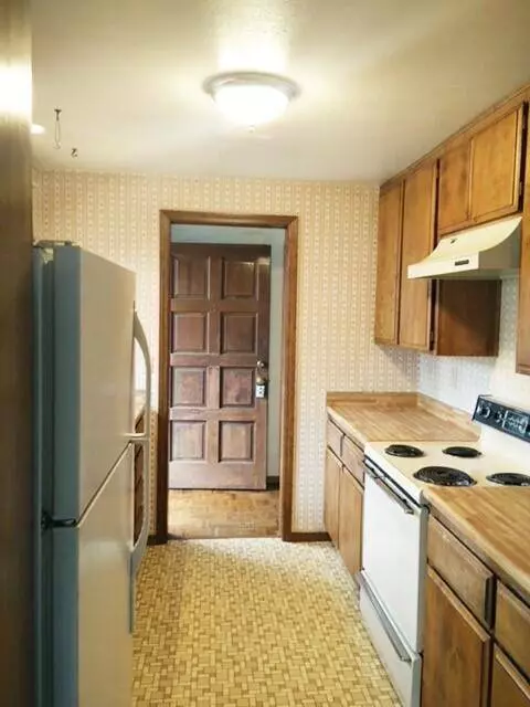 917 N Rose ST #A & B, Phoenix, OR 97535