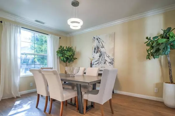 55 Autumn, Irvine, CA 92602