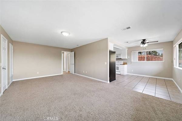 1518 Border AVE #H, Corona, CA 92882