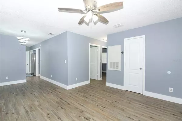 1026 DISSTON AVE, Clermont, FL 34711