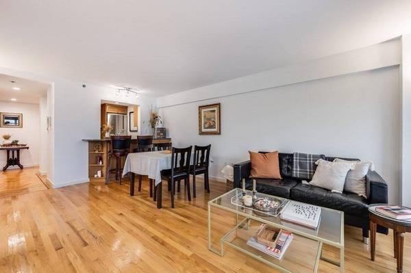 931 Massachusetts Avenue #901, Cambridge, MA 02139