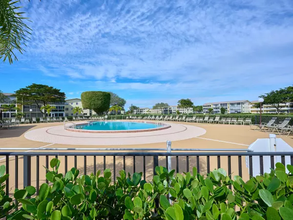 174 Dorset E, Boca Raton, FL 33434