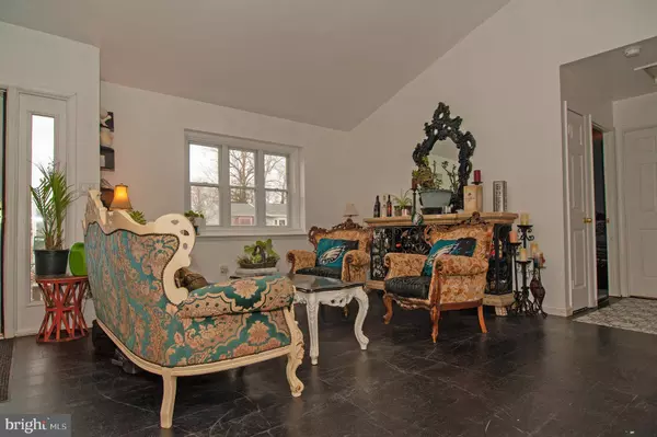 158 PIANO DR, Newark, DE 19713