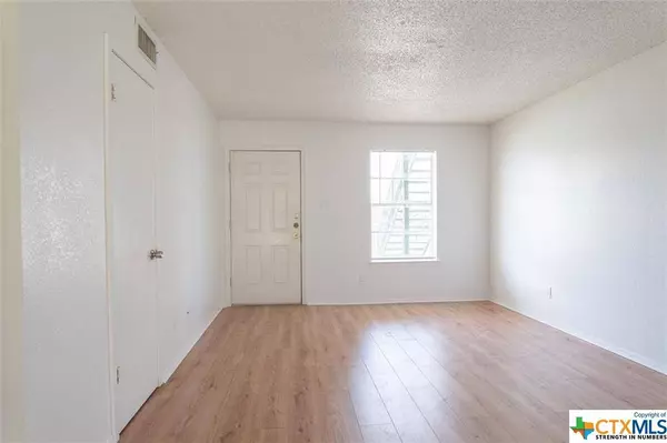 2008 Cedarhill DR #B, Killeen, TX 76543