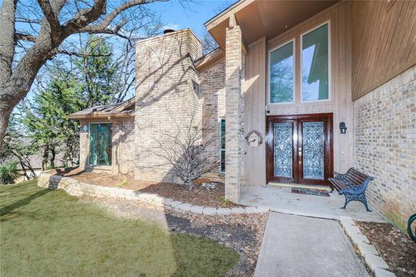 425 Rolling Hills Trail, Arlington, TX 76011