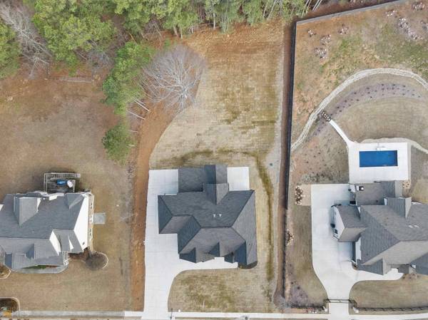 1011 Nours CIR SE, Lawrenceville, GA 30045