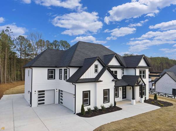 1011 Nours CIR SE, Lawrenceville, GA 30045