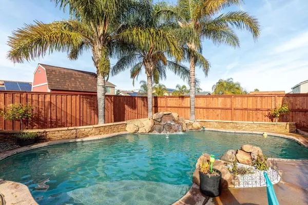 1968 Branding Iron WAY, Plumas Lake, CA 95961