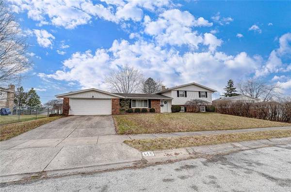 415 Sherwood Park Drive, Springfield, OH 45505