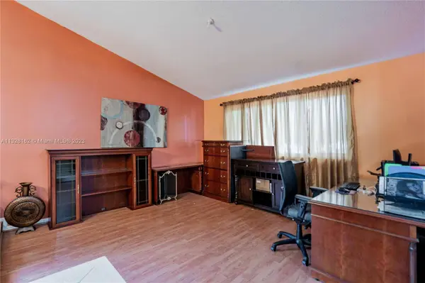 1200 NW 78th Ave, Plantation, FL 33322