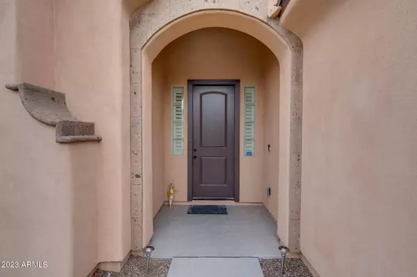 804 W CALDWELL Street, Phoenix, AZ 85041