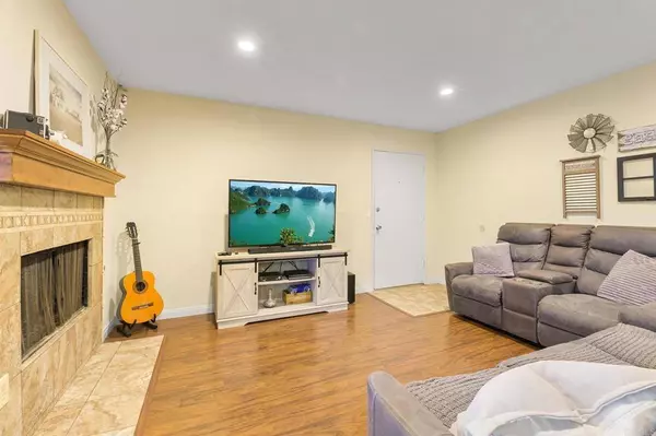 1247 Caminito Septimo, Cardiff By The Sea, CA 92007