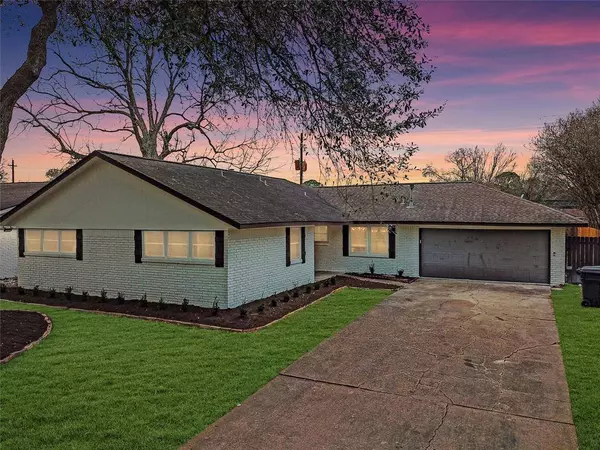 11030 Endicott LN, Houston, TX 77035