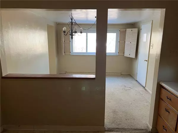 1185 Saint Vincent Dr, Monroeville, PA 15146