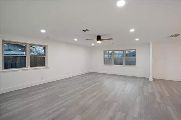 11030 Endicott LN, Houston, TX 77035