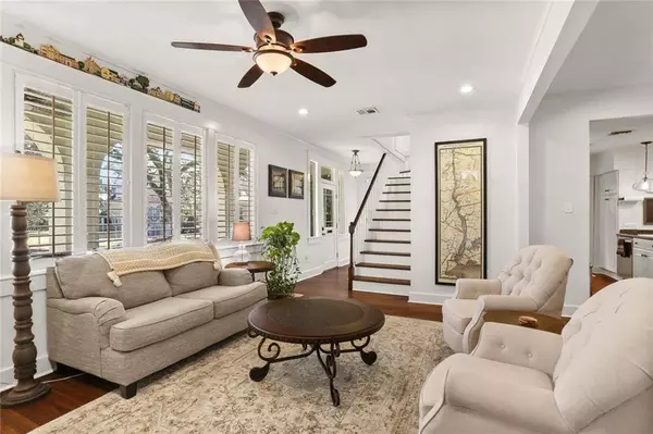 352 FAIRWAY DR, New Orleans, LA 70124