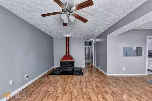 1056 Mariners DR #21, Stone Mountain, GA 30083