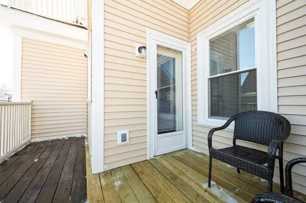 19 School St #2, Beverly, MA 01915