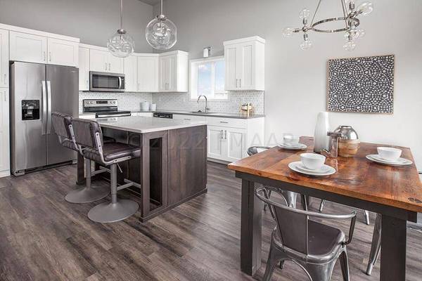 3731 50 Street S, Fargo, ND 58104