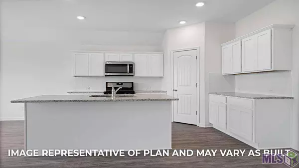 23106 RIVERBANK ST, Vacherie, LA 70090