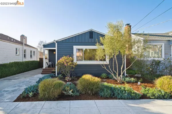 1434 Curtis St, Berkeley, CA 94702