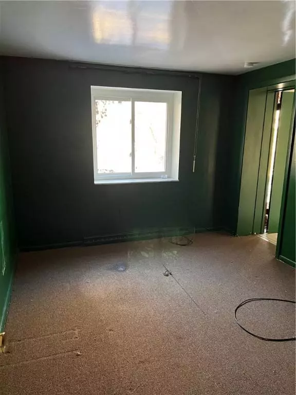 1185 Saint Vincent Dr, Monroeville, PA 15146