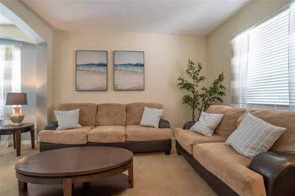 937 ORANGE COSMOS BLVD, Davenport, FL 33837