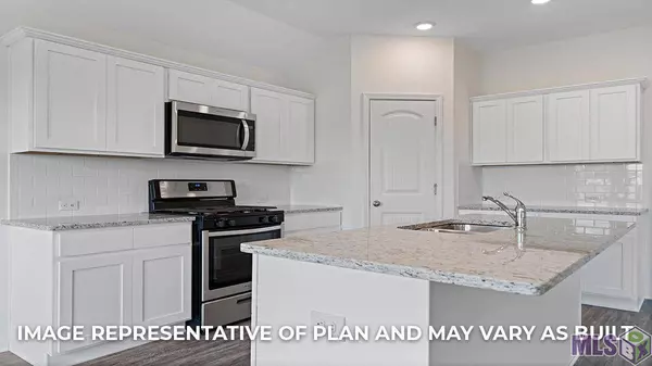 23106 RIVERBANK ST, Vacherie, LA 70090