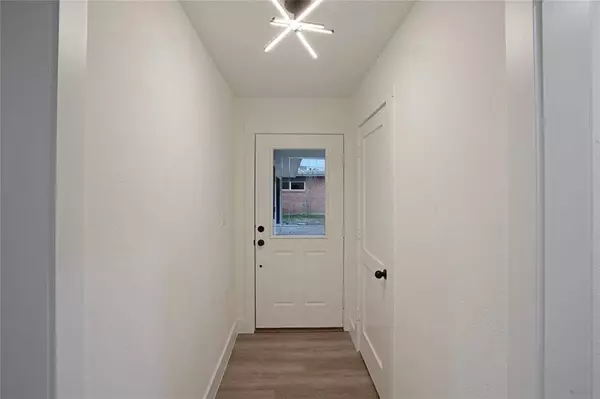 11030 Endicott LN, Houston, TX 77035