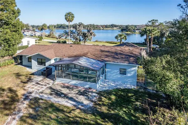 182 E LAKEVIEW ST, Umatilla, FL 32784