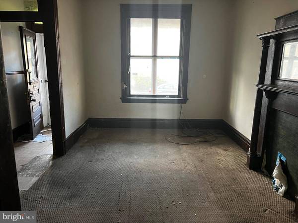 2437 REEL ST, Harrisburg, PA 17110