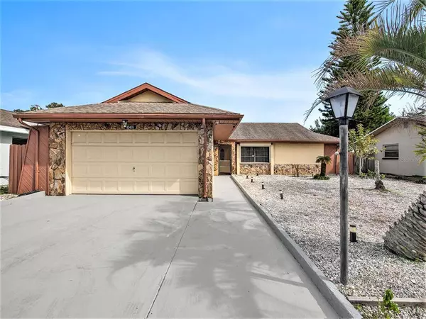 10401 113TH ST, Largo, FL 33778